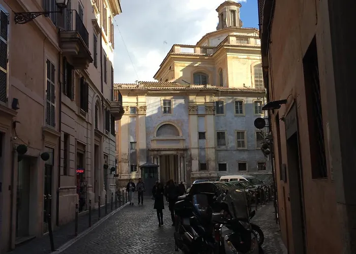 Pantheon Old Daire
